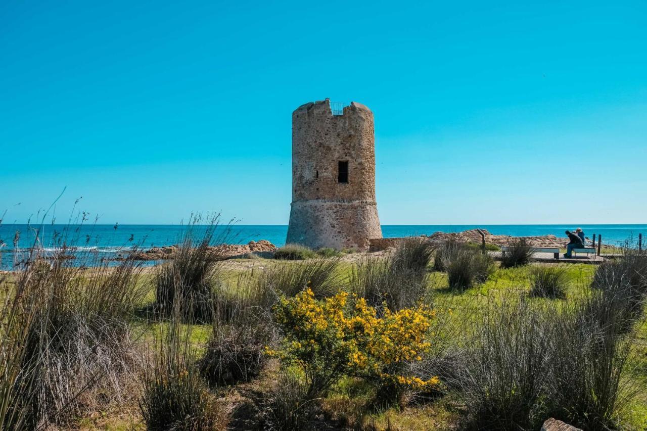 Santu Juanne -Ammentos Posada- A Due Passi Dalla Spiaggia San Giovanni  Exterior foto