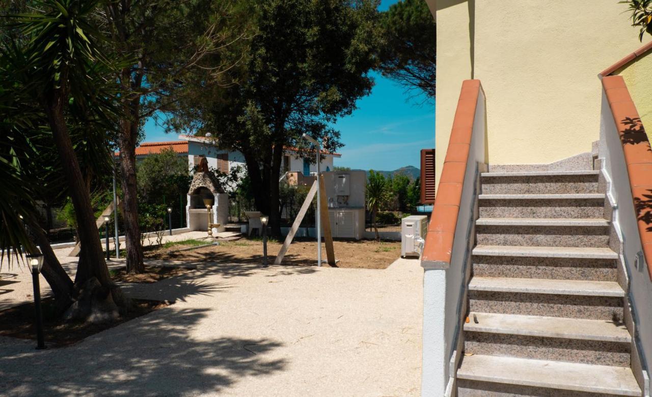 Santu Juanne -Ammentos Posada- A Due Passi Dalla Spiaggia San Giovanni  Exterior foto
